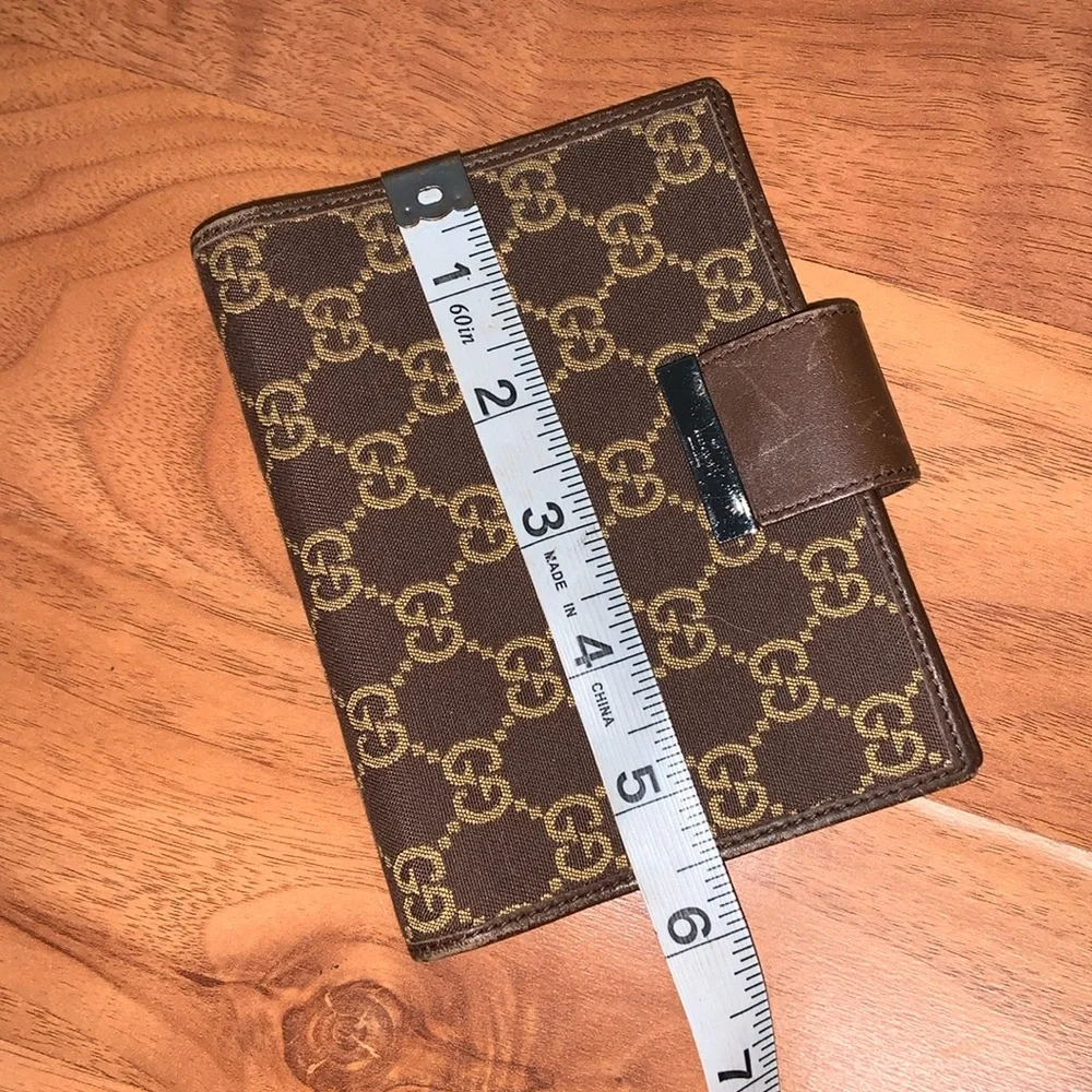 Gucci authentic canvas